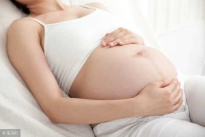 怀孕期间，孕妇发现自己有这几种尴尬变化，别害羞，该释放就释放